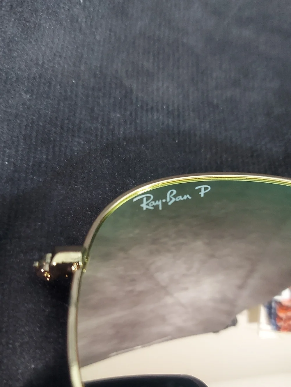 Ray-Ban Gold Aviator Large Metal II Sunglasses RB3026 Polarized Italy Case